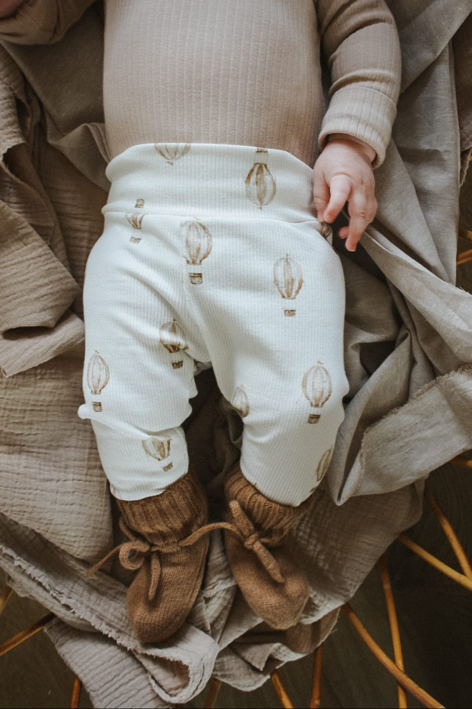 baby legging handgemaakt zacht en rekbaar