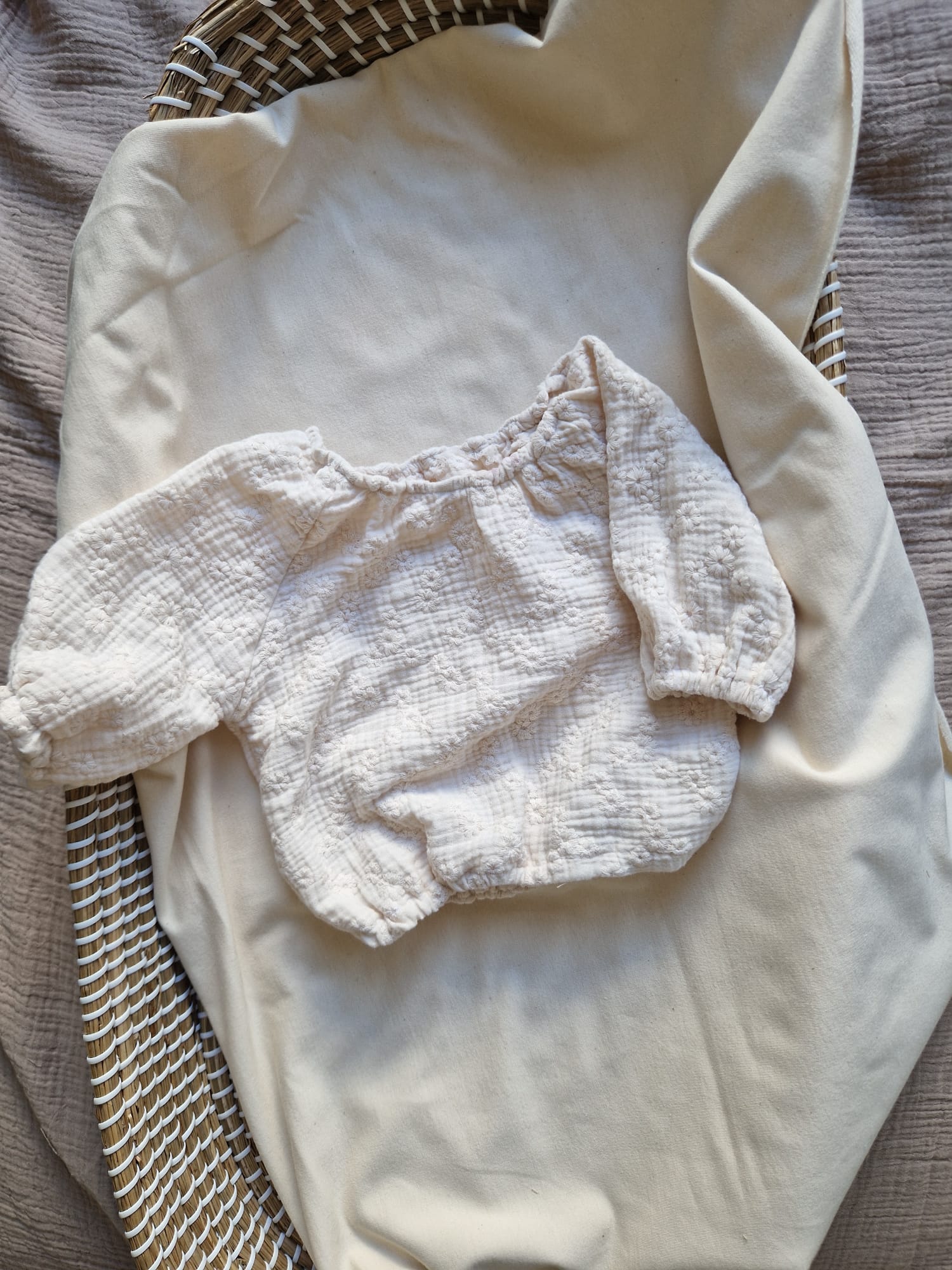 Blouse | Creme geborduurde bloemen