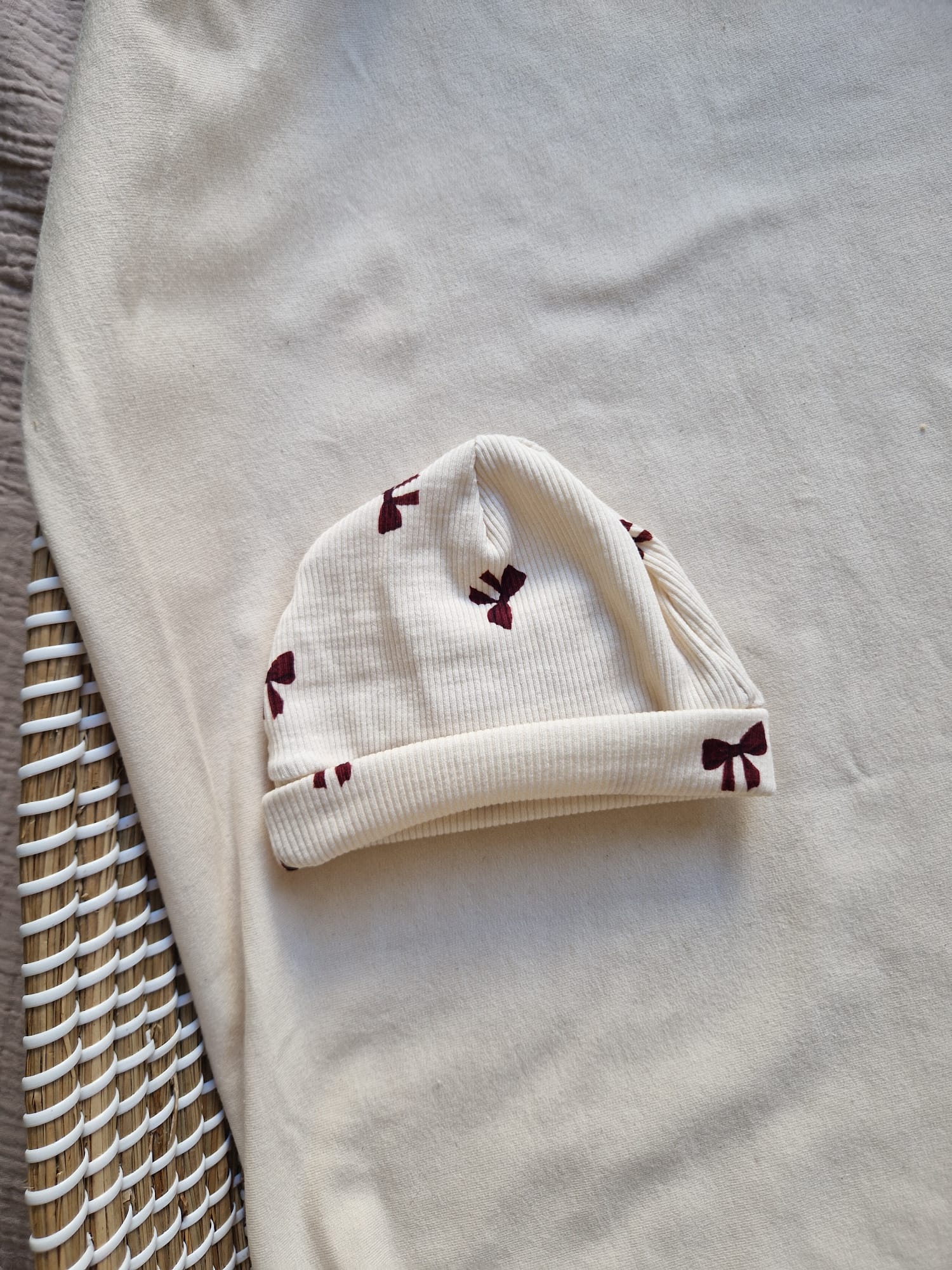 Babymutsje rib | strikjes