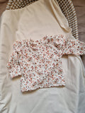 Shirt rib ruffle | rood met bloemen